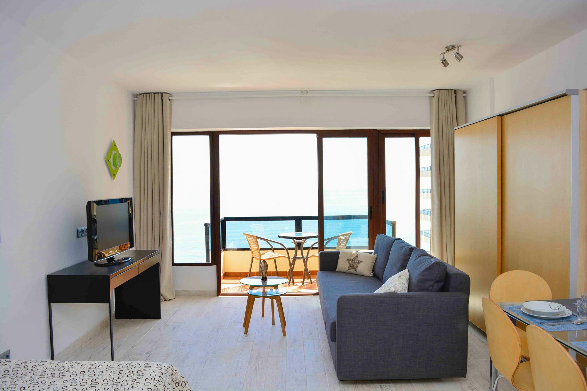 Aloha Playa Benalmadena Canovas Exterior photo